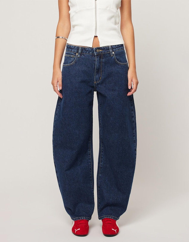 Abrand - 95 Mid Barrel Jeans