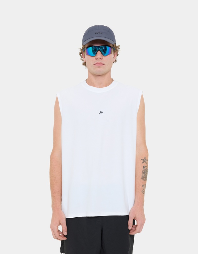 PYRA - Drive Oversized Tank