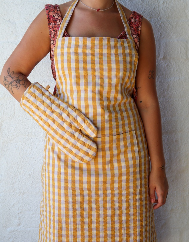 Mosey Me - Mango Seersucker Oven Mitt