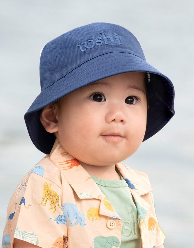 Toshi - Bucket Hat Billy
