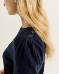 Review - Ayr Jumper