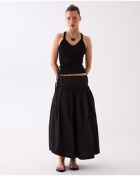 Style Addict - Elara Knot Tank