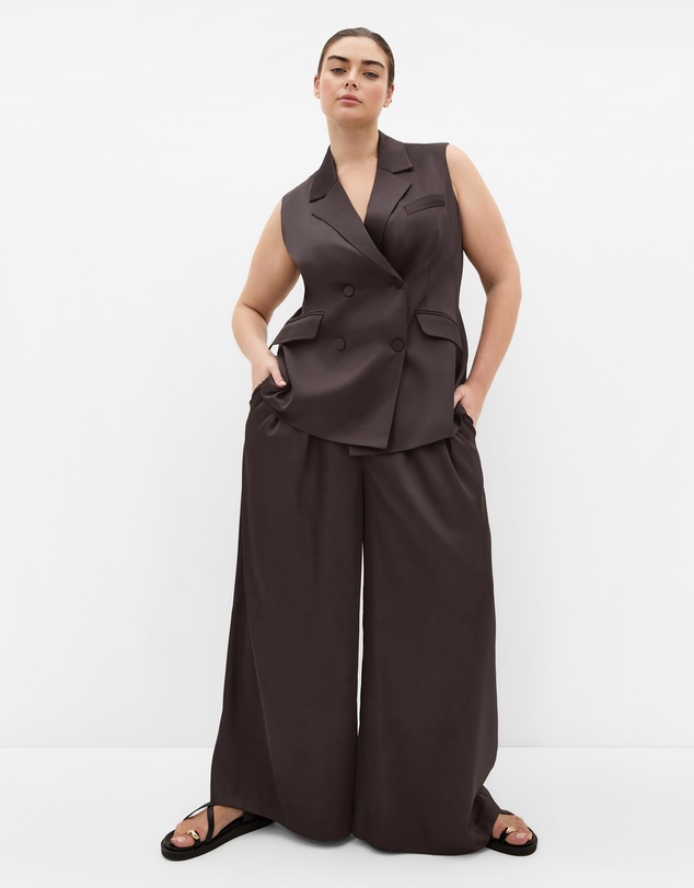 City Chic - Rylie Satin Vest