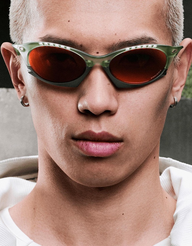 Oakley - Plantaris