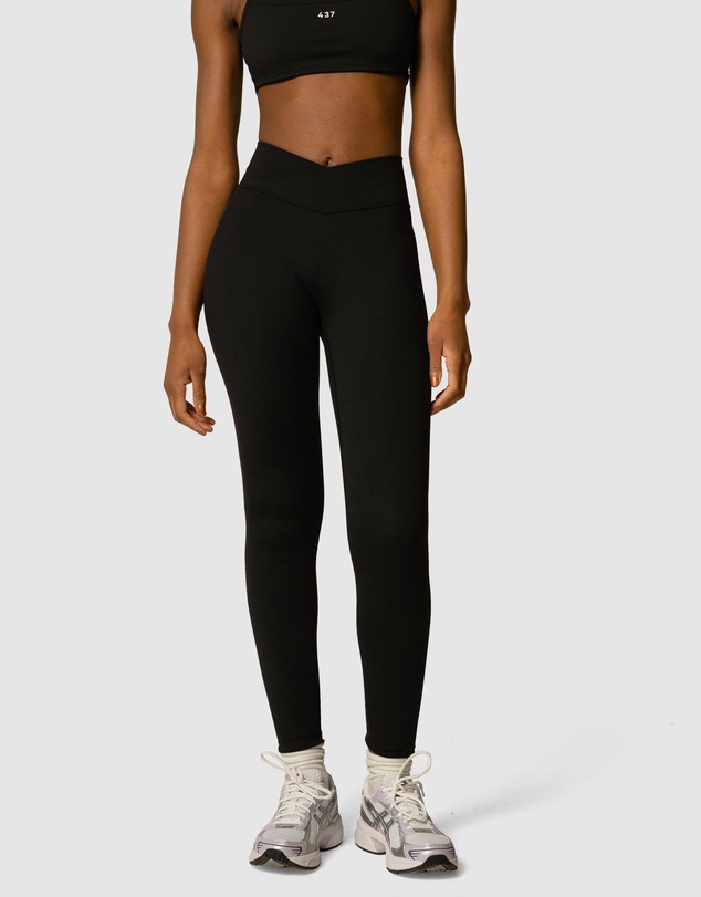 437 - The V Leggings