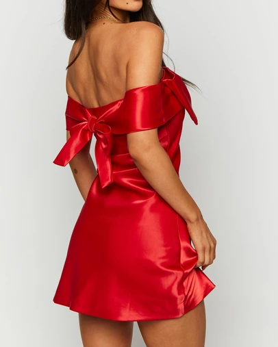 Beginning Boutique - Lyla Red Off Shoulder Mini Dress