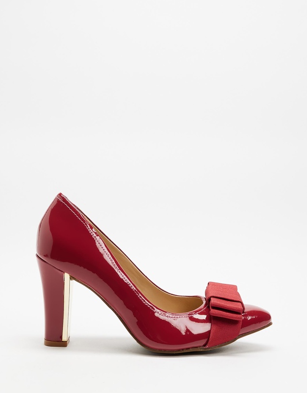 Nina Armando - Ade Heels
