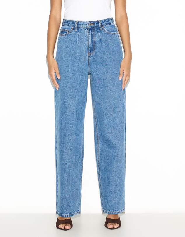 Dazie - Naples Pleat High Waisted Relaxed Jeans