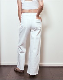 Soon Maternity - Relaxed Wide Leg Jeans