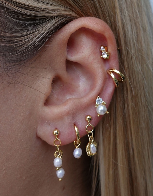 Izoa - Elsa Drop Earrings