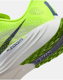 Nike - Pegasus Plus - Women's