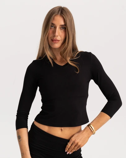 HyperLuxe The Label - Bamboo 3/4 V Neck