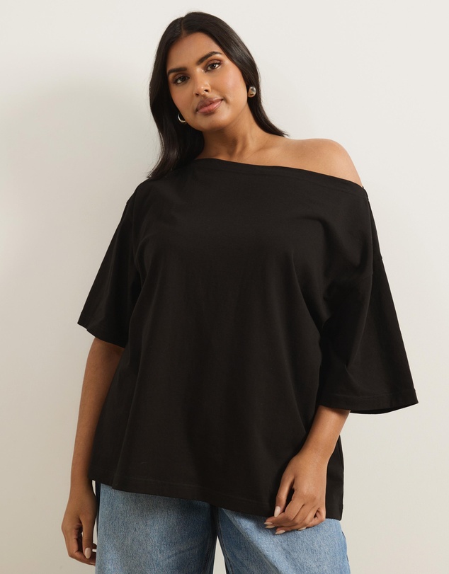 Atmos&Here Curvy - Sadie Oversized Cotton Boat Neck T-Shirt