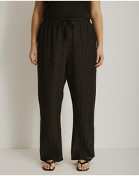 Atmos&Here Curvy - Calista Plisse Pants