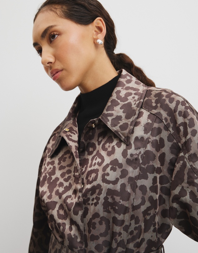 Country Road - Leopard Jacquard Coat