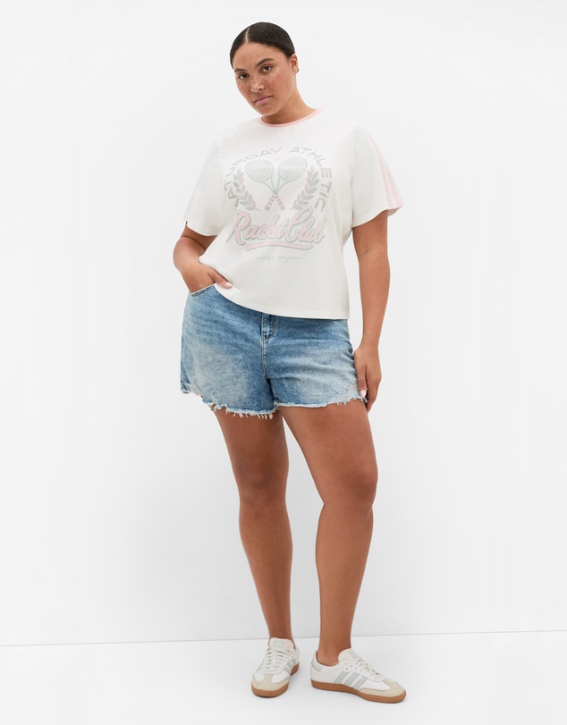 City Chic - Plus size Vintage Volley Tee - ivory