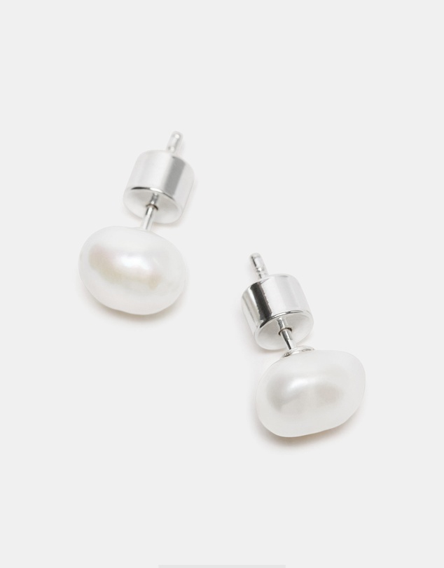 ARKET - Philipa White Pearl Studs