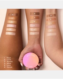 Benefit Cosmetics - Glow-la-la