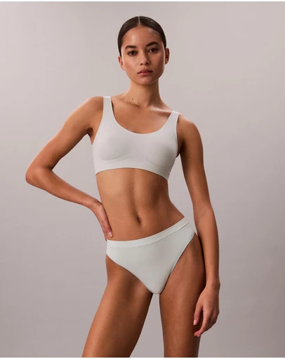 Calvin Klein - Invisibles Lightly Lined Bralette