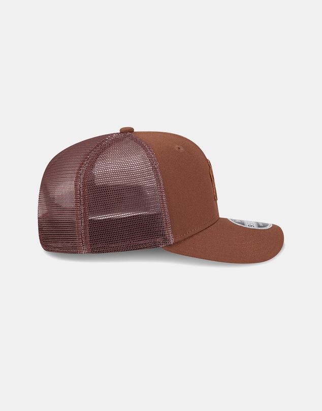 New Era - New York Yankees Tiramisu 9SEVENTY Stretch-Snap Trucker Cap