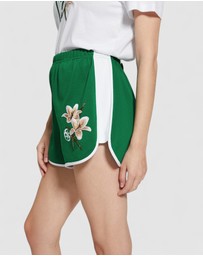GUESS - Zoey Short