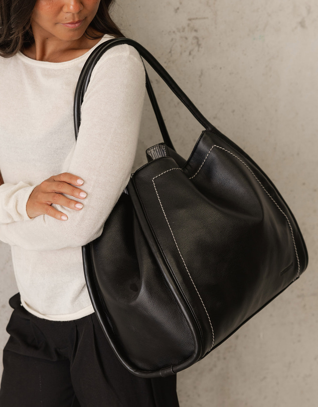 Louenhide - Sutton Shoulder Bag