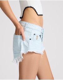 ONE TEASPOON - Bonitas Low Waist Denim Shorts - Xanthe Light Blue