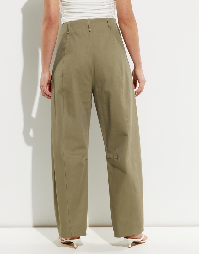 Calli - Harriet Barrell Leg Pants