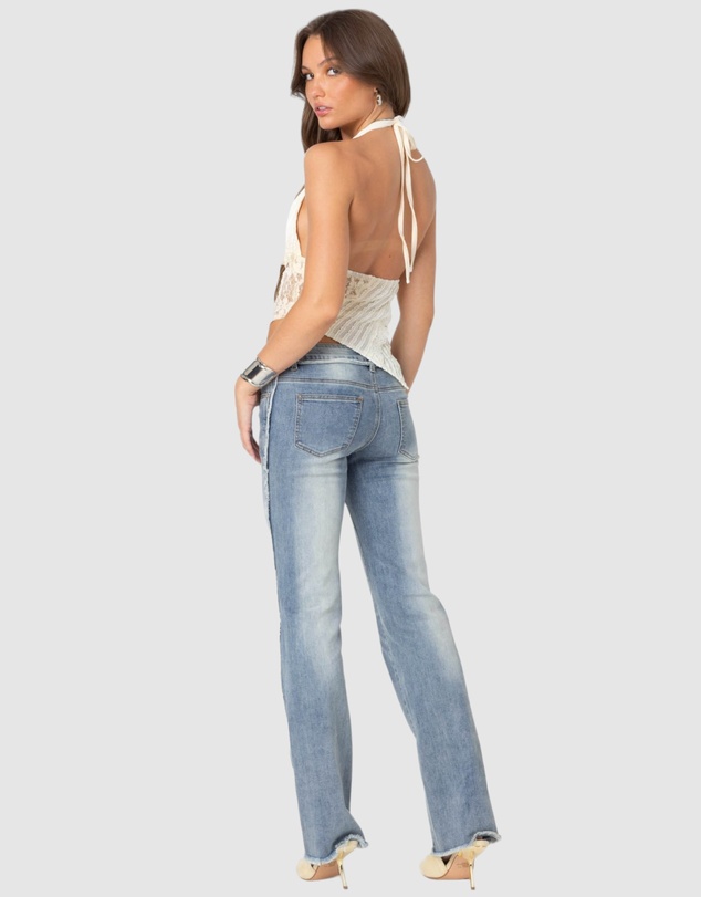 EDIKTED - Quinta Lacey Asymmetric Halter Top