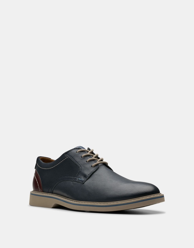 Clarks - Radcliff Low Navy