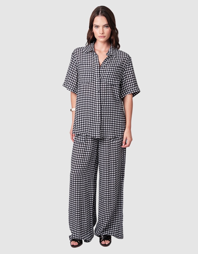 UNE PIECE - Short Sleeve Button-Up Shirt