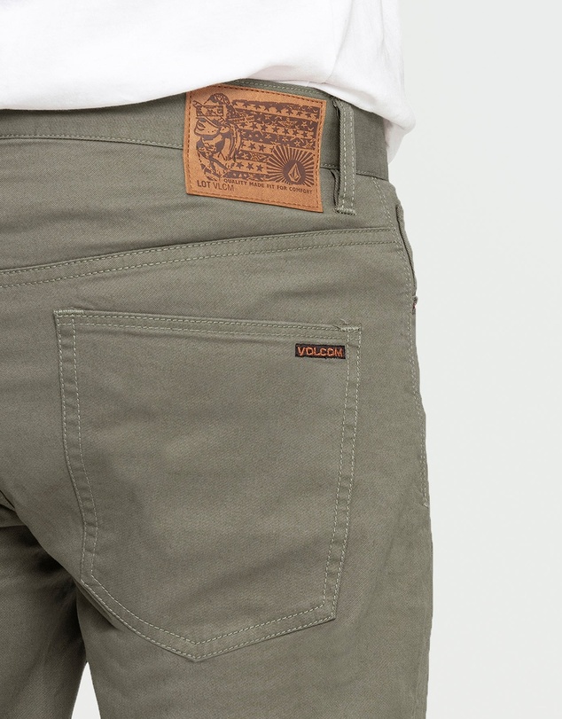 Volcom - Mens Solver Lite 5 Pocket 19