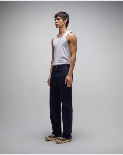 Former - LEGACY CHINO PANT // NAVY