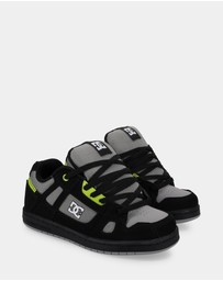 DC Shoes - Boys 8 to 16 Stag Youth Sneakers
