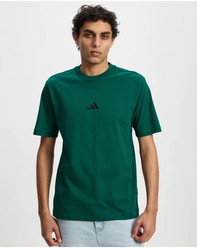 adidas Sportswear - Essentials Small Logo Single Jersey T-Shirt