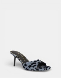 GUESS - Carisse2 Heeled Sandals