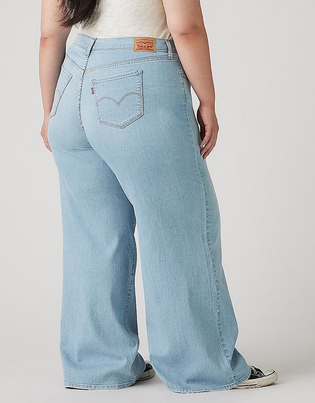 Levi's Curve - Plus 318 Shaping Wide Leg Jeans