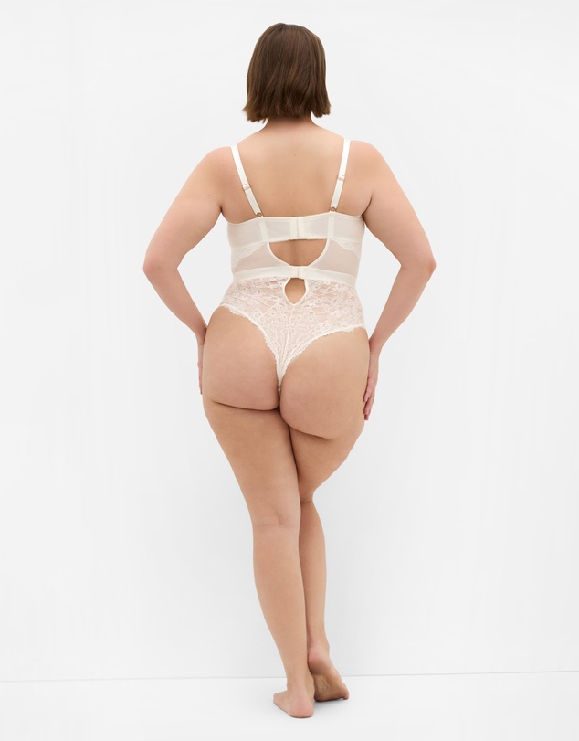 City Chic - Plus Size Josephine Bodysuit - ivory