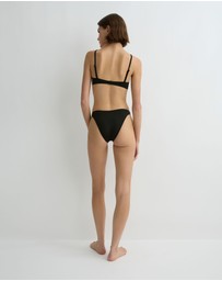 BONDI BORN - Suki Bikini Top