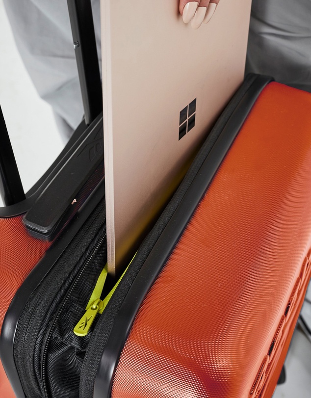 Reebok - Reebok Adventure 54cm Cabin Hard Shell Suitcase