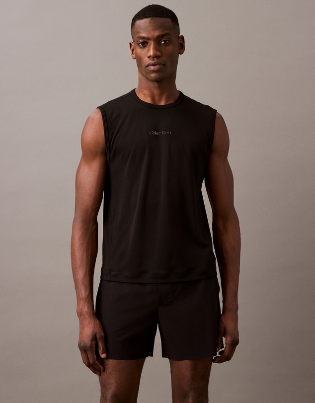 Calvin Klein - Active Commute Gym Shorts