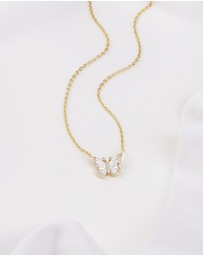 Wanderlust + Co - Butterfly Pearl & Gold Necklace