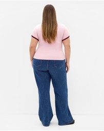 City Chic - Plus size Micro Score Print Tee - baby pink