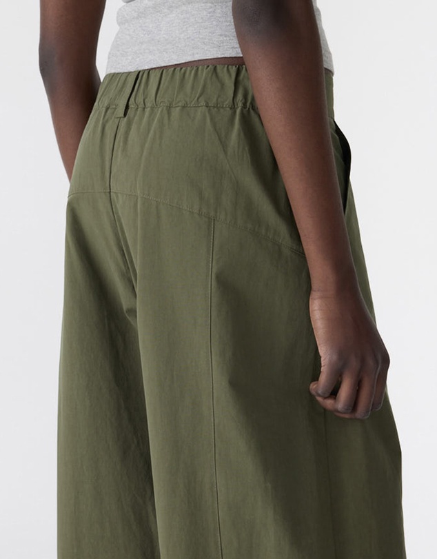 Bassike - Crushed Cotton Barrel Pants