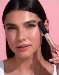 MCoBeauty - Brighten & Perfect Cream Concealer - Medium 1 (Natural Beige)