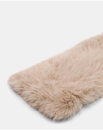 Morgan & Taylor - Peri Chunky Faux Fur Scarf