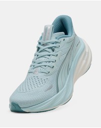 Puma - Magnify NITRO 3 Running Shoes - Women