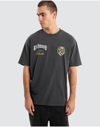 Nena & Pasadena - Richmond Vintage Goth Tee
