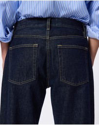 Frame Denim - The Hang Jeans