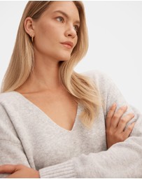 Forever New - Eloise V-Neck Sweater